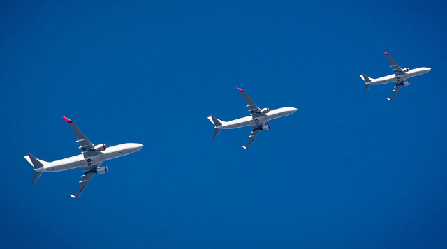 Airplanes taking off